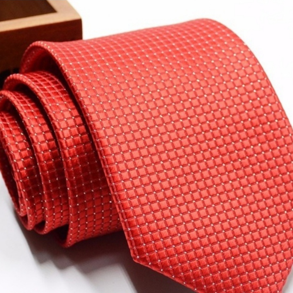 Men's Bright Red Patterned Tie - Picture 1 of 3